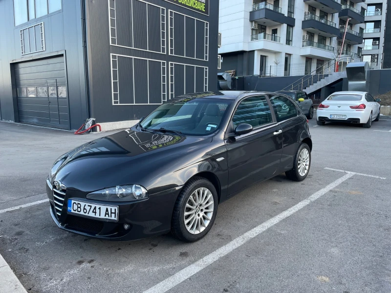 Alfa Romeo 147 1.6 Twin Spark, снимка 1 - Автомобили и джипове - 49570564