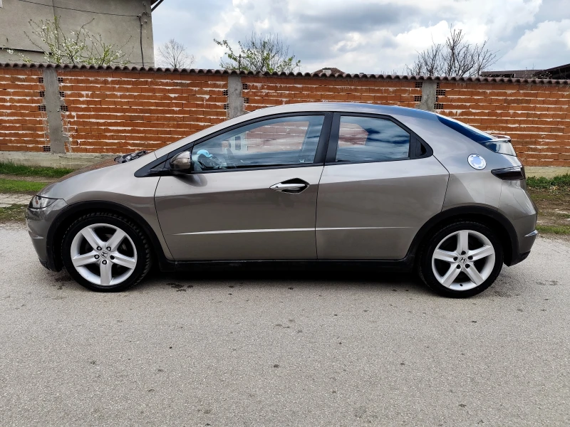Honda Civic, снимка 3 - Автомобили и джипове - 51652320