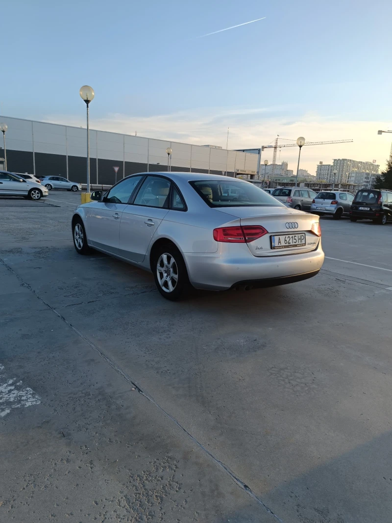 Audi A4 2.0TDI, снимка 4 - Автомобили и джипове - 52296135