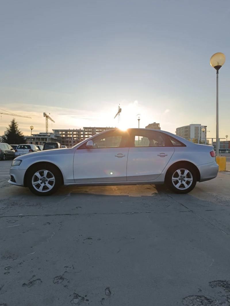 Audi A4 2.0TDI, снимка 3 - Автомобили и джипове - 52296135