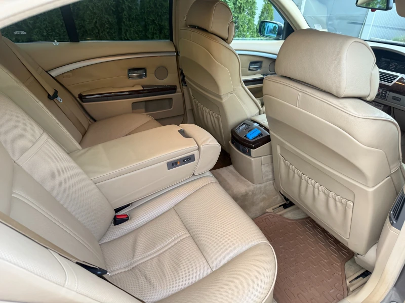 BMW 730 LCI 231кс logic 7 , снимка 14 - Автомобили и джипове - 52656285