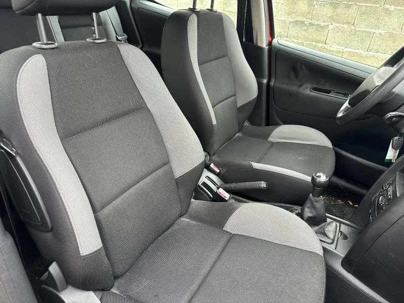 Peugeot 207 207 1.6 hdi, снимка 8 - Автомобили и джипове - 52876916