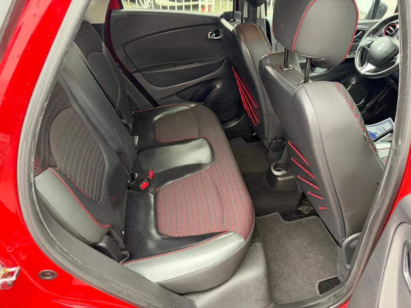 Renault Captur HELLY HANSEN / АВТОМАТИК / БЕНЗИН / ЗАДНА КАМЕРА , снимка 12 - Автомобили и джипове - 53297605