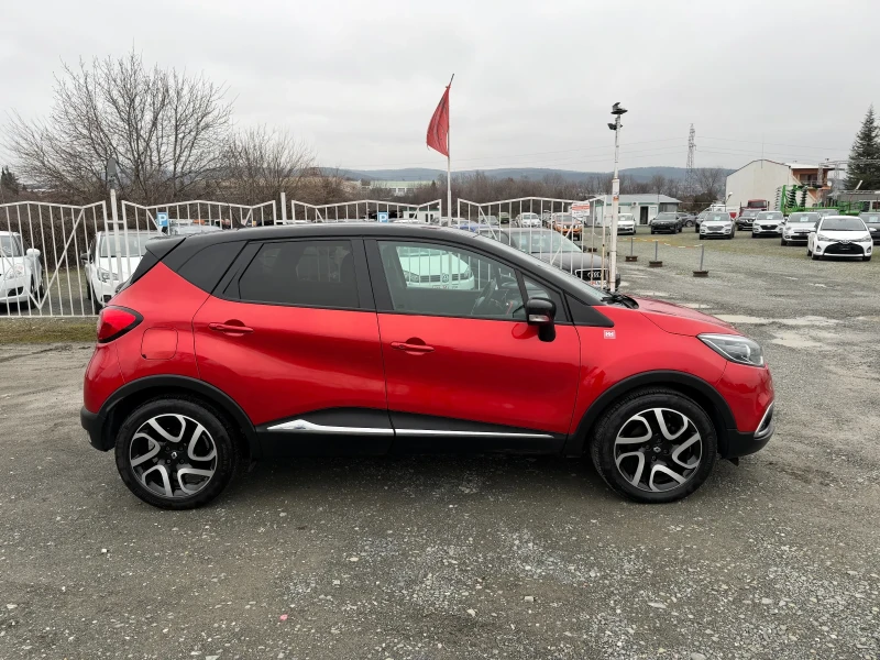 Renault Captur HELLY HANSEN / АВТОМАТИК / БЕНЗИН / ЗАДНА КАМЕРА , снимка 4 - Автомобили и джипове - 53297605