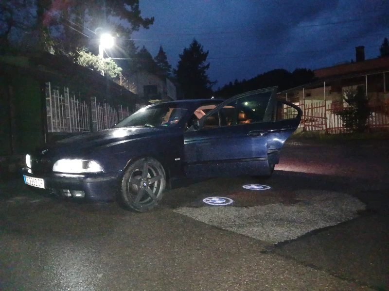 BMW 525 2.5-163 коня, снимка 13 - Автомобили и джипове - 53456245