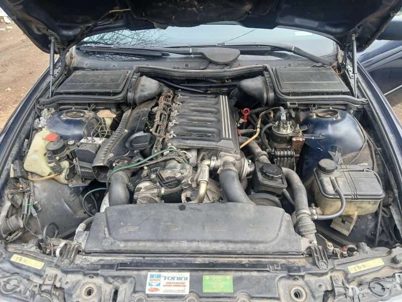 BMW 525 2.5-163 коня, снимка 11 - Автомобили и джипове - 53456245