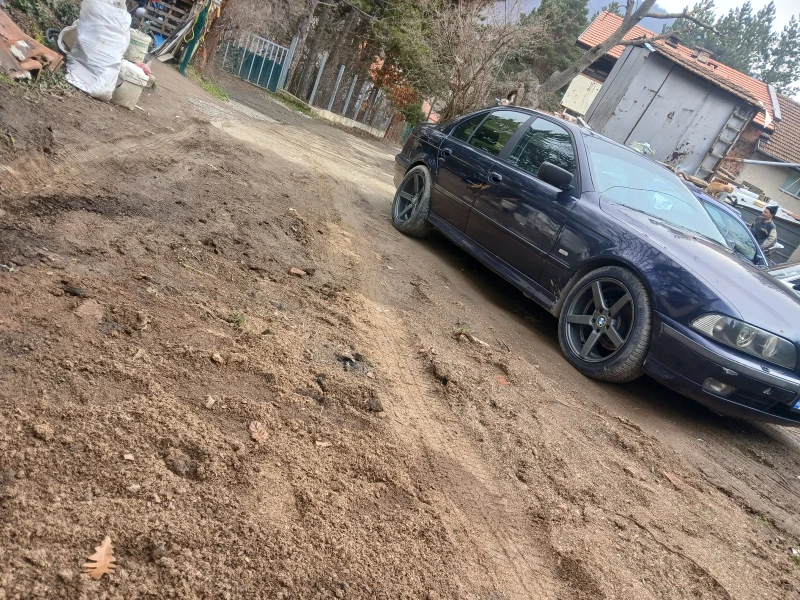 BMW 525 2.5-163 коня