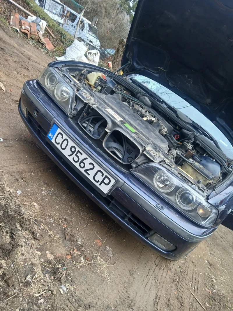 BMW 525 2.5-163 коня, снимка 12 - Автомобили и джипове - 53456245