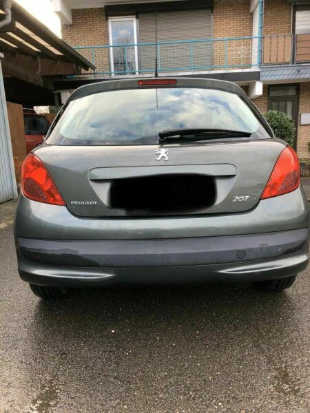 Peugeot 207 1.4, снимка 2 - Автомобили и джипове - 46762610