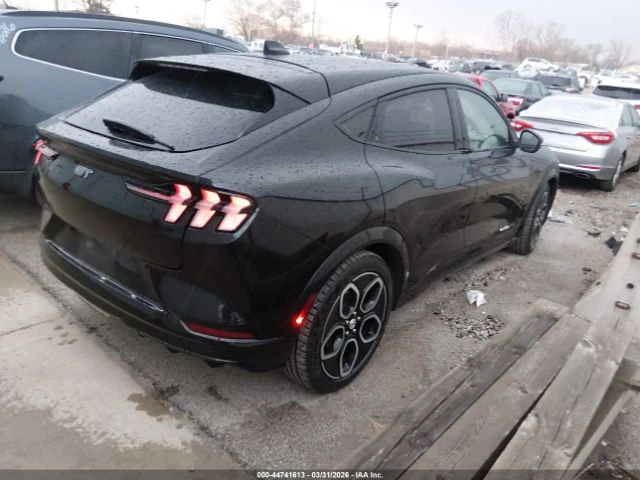 Ford Mustang Mach-E GT | AWD | Камера | Кожен Салон | Digital Cockpit, снимка 4 - Автомобили и джипове - 54629275