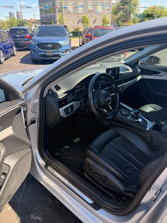 Audi A4  quattro * Komfort * АвтоКредит * (ЦЕНА ДО БГ), снимка 11 - Автомобили и джипове - 55093385