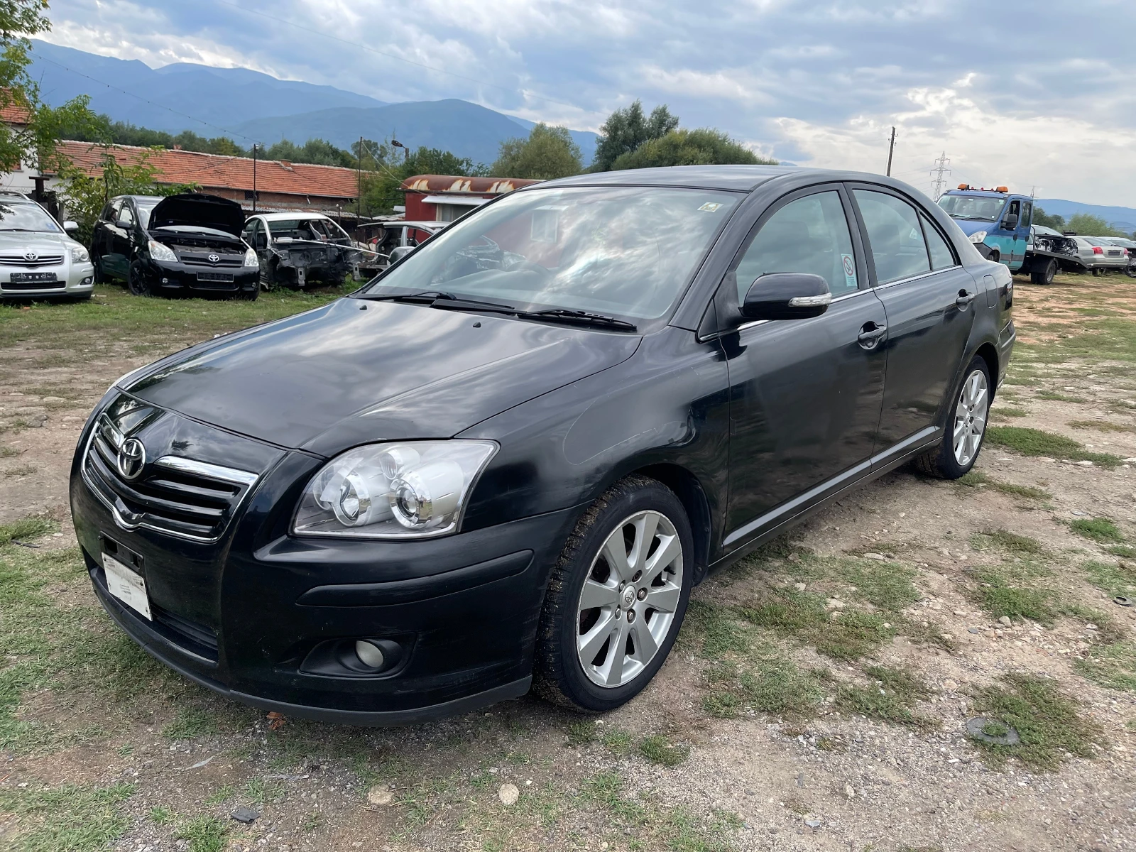 Toyota Avensis Toyota Avensis 2.2 D-4d 150к.с НА ЧАСТИ, снимка 1