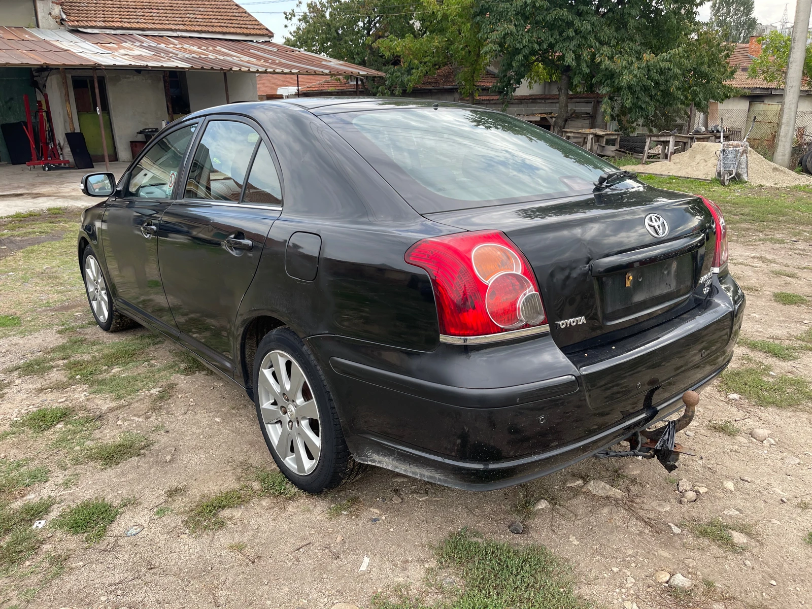 Toyota Avensis Toyota Avensis 2.2 D-4d 150к.с НА ЧАСТИ - изображение 8