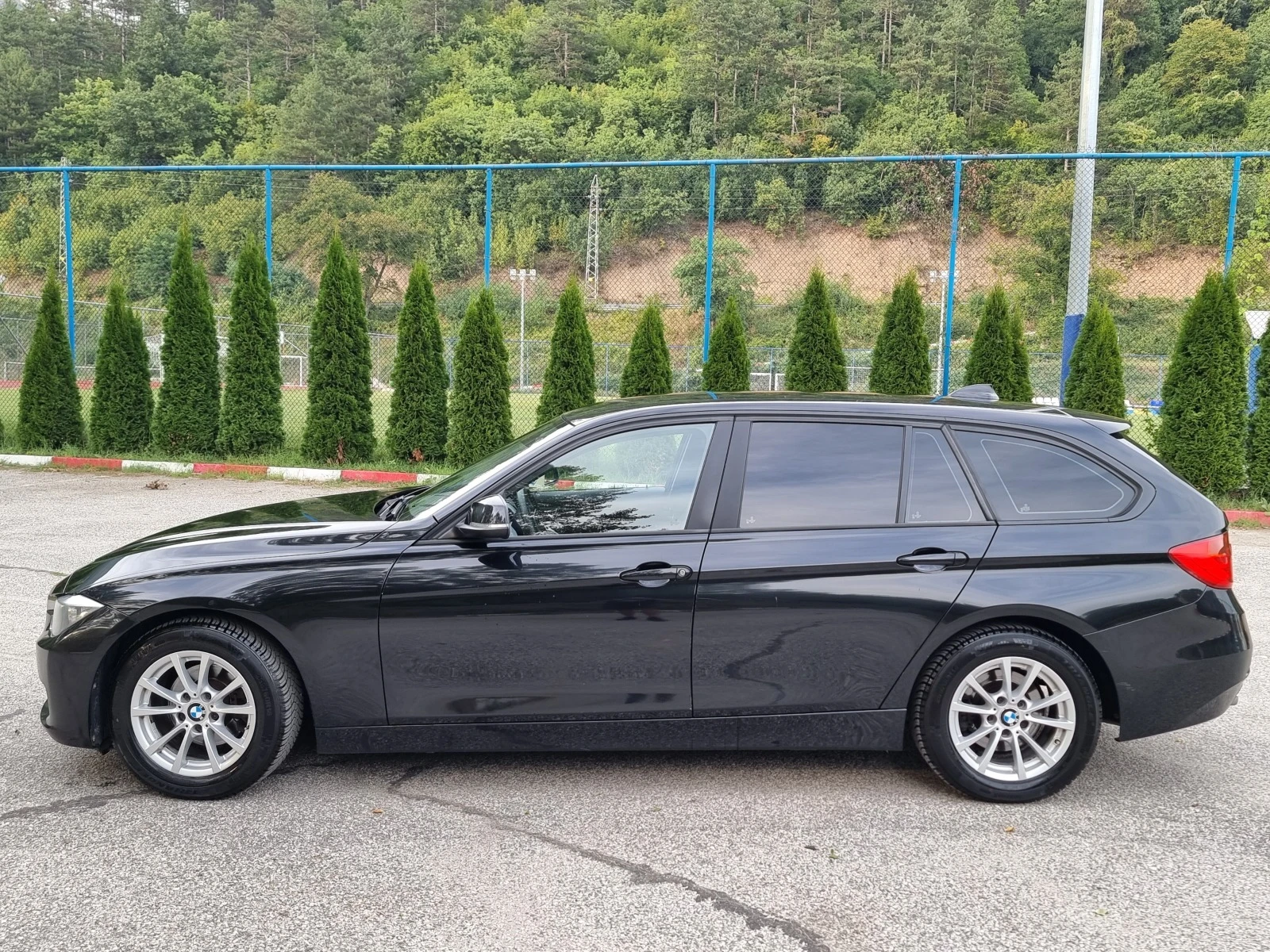 BMW 318 2.0d Navig/6skorosti/Euro5b - изображение 3