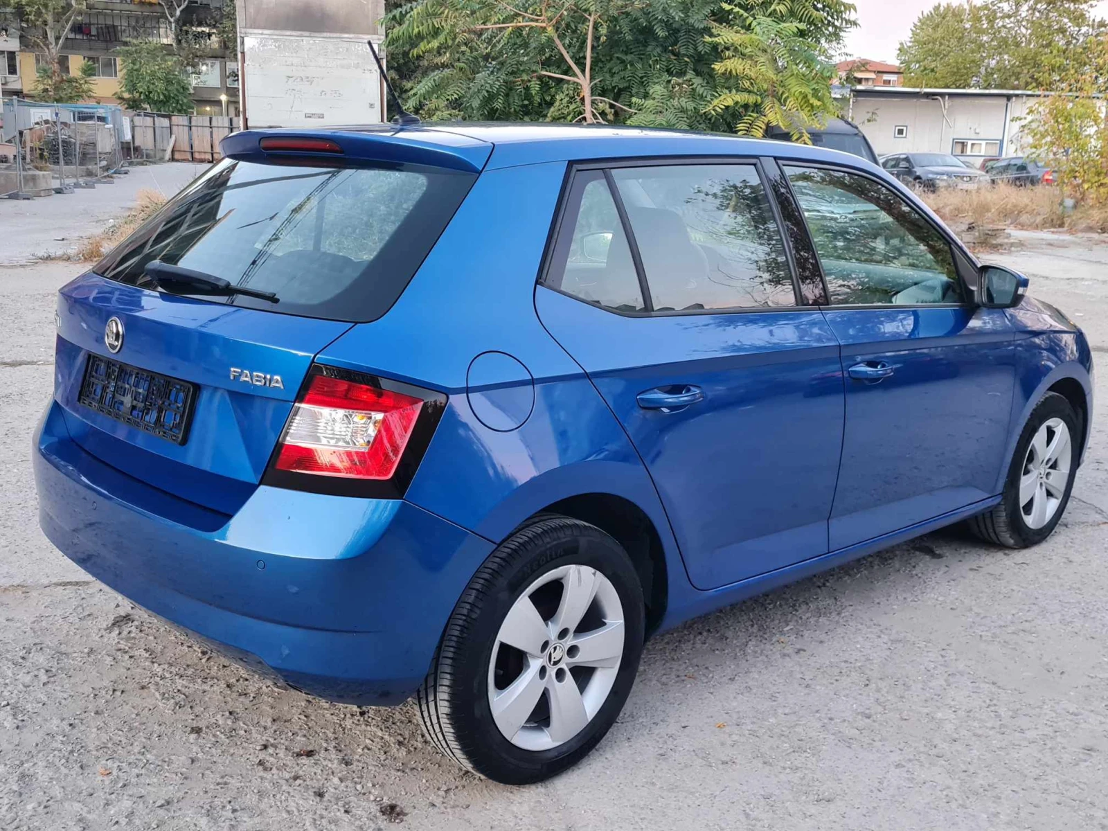 Skoda Fabia 1.2 LPG - изображение 6