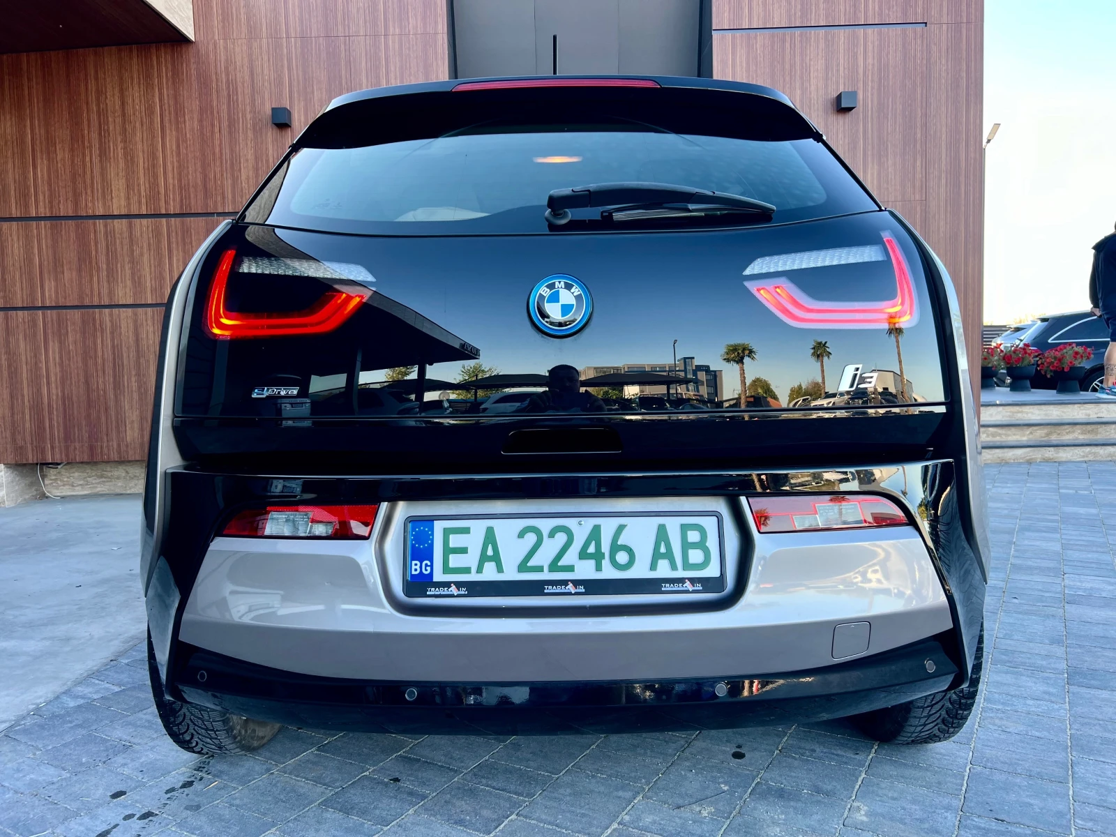 BMW i3 62000км* 60АH - изображение 2