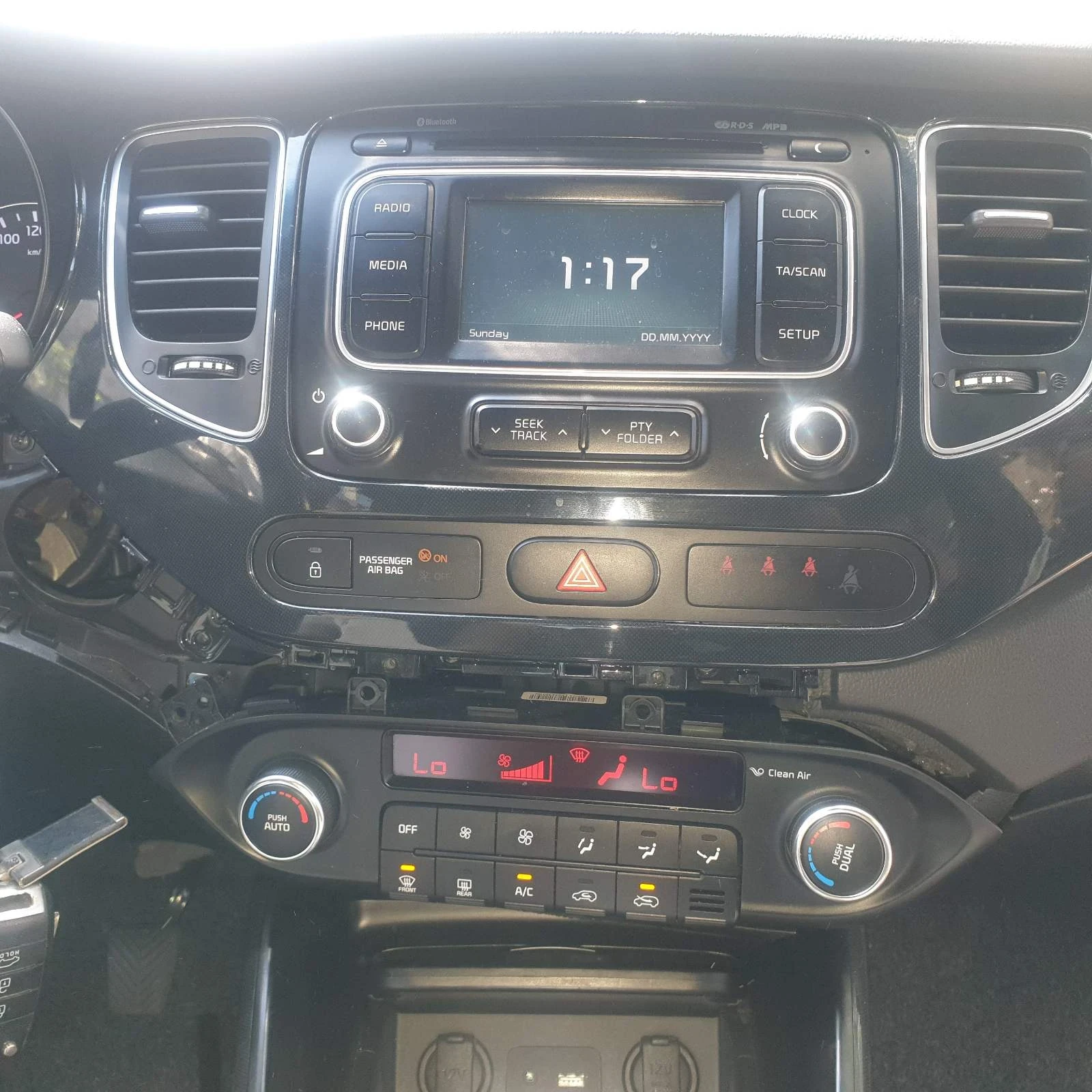 Kia Carens 1.7 - изображение 7