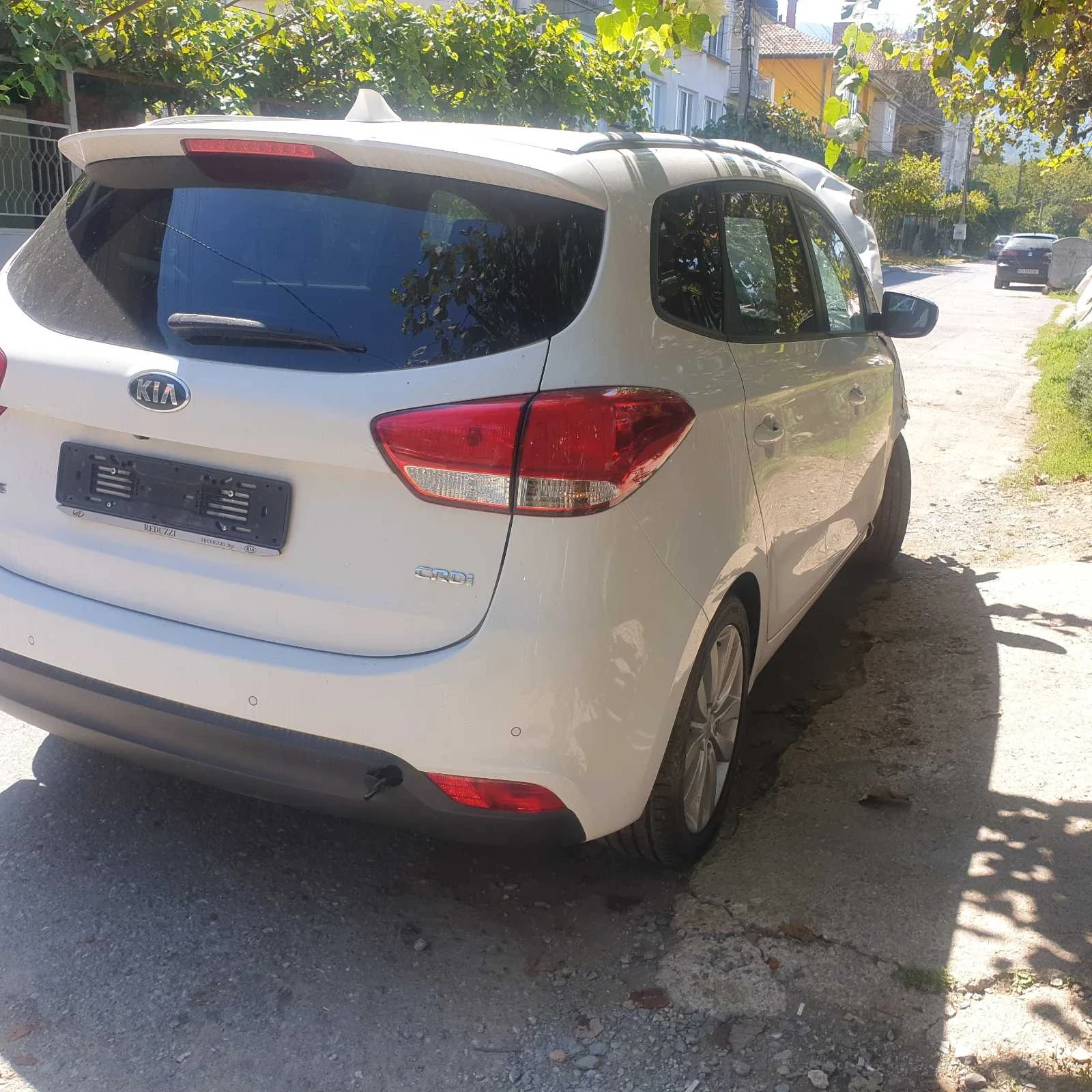 Kia Carens 1.7 - изображение 4