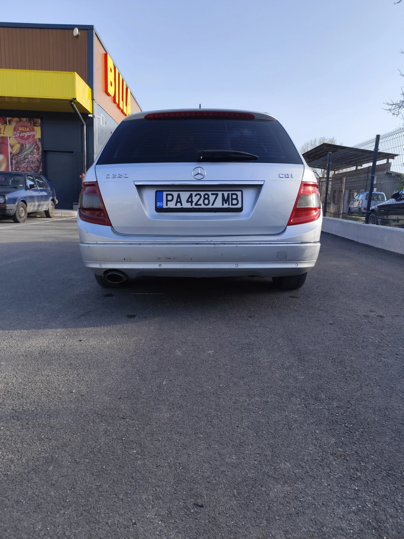 Mercedes-Benz C 220 2.2 - изображение 6