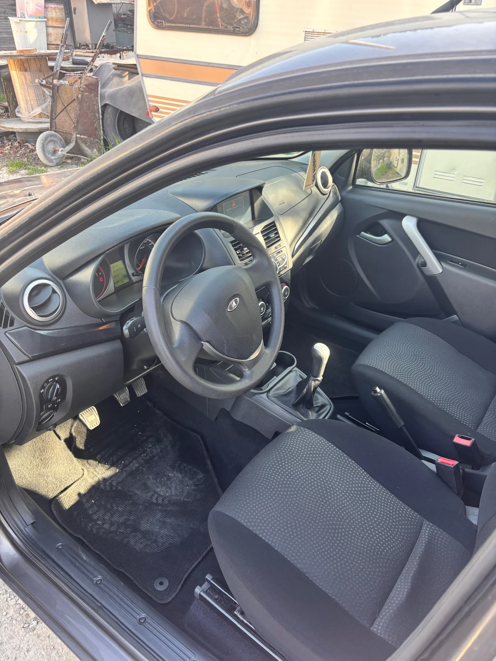 Lada Kalina 1.6I 16V 98к.с КЛИМА - изображение 7