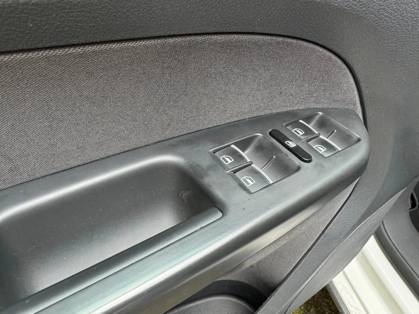 VW Touran Cross DSG - изображение 10