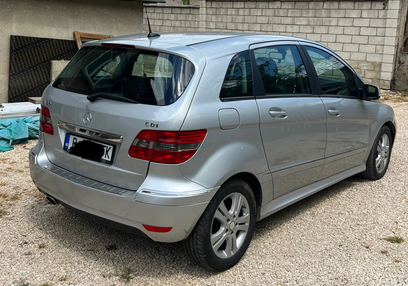 Mercedes-Benz B 180 Фаселифт, хромпакет, автомат - изображение 3