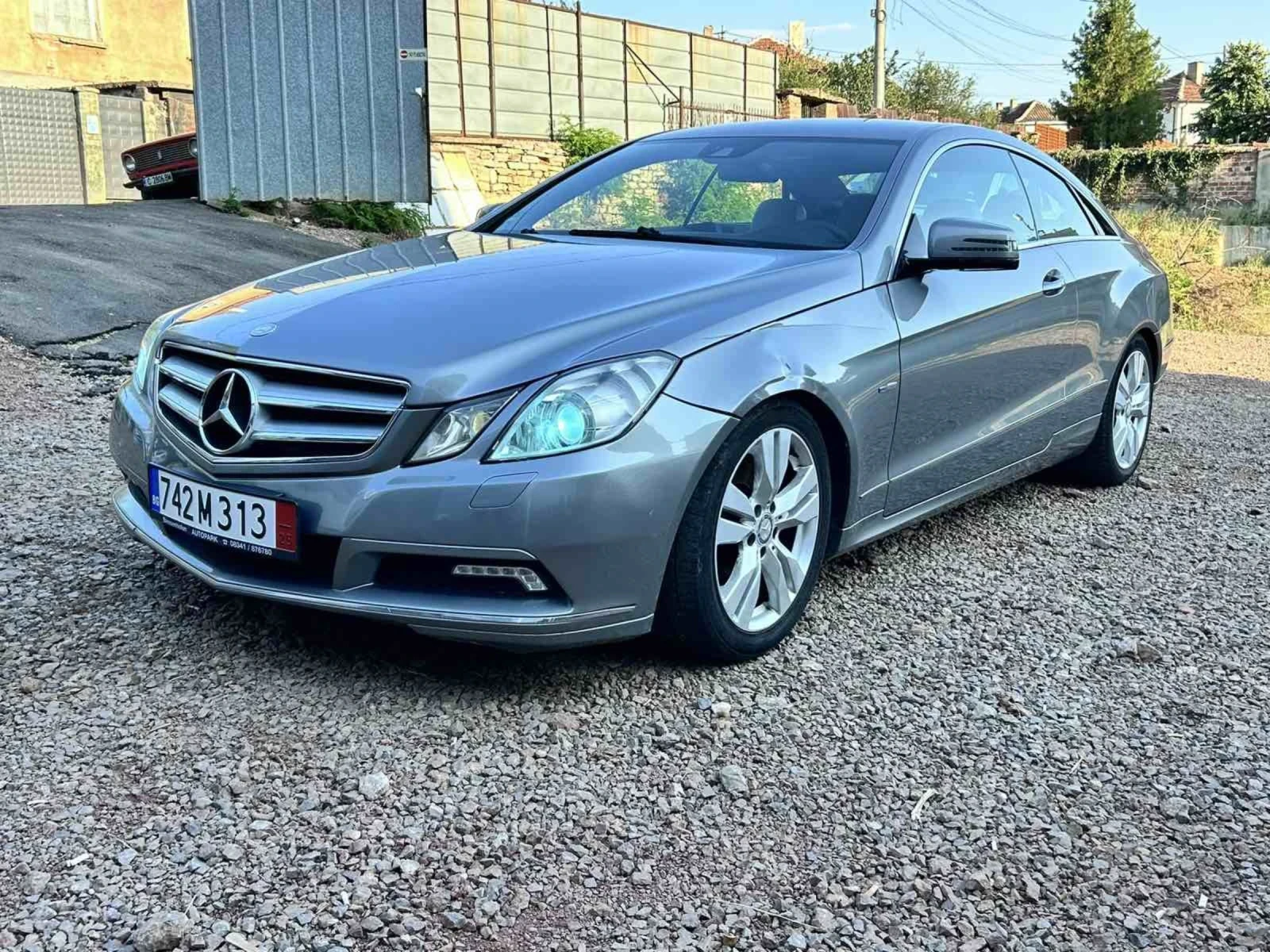 Mercedes-Benz E 350  - изображение 3