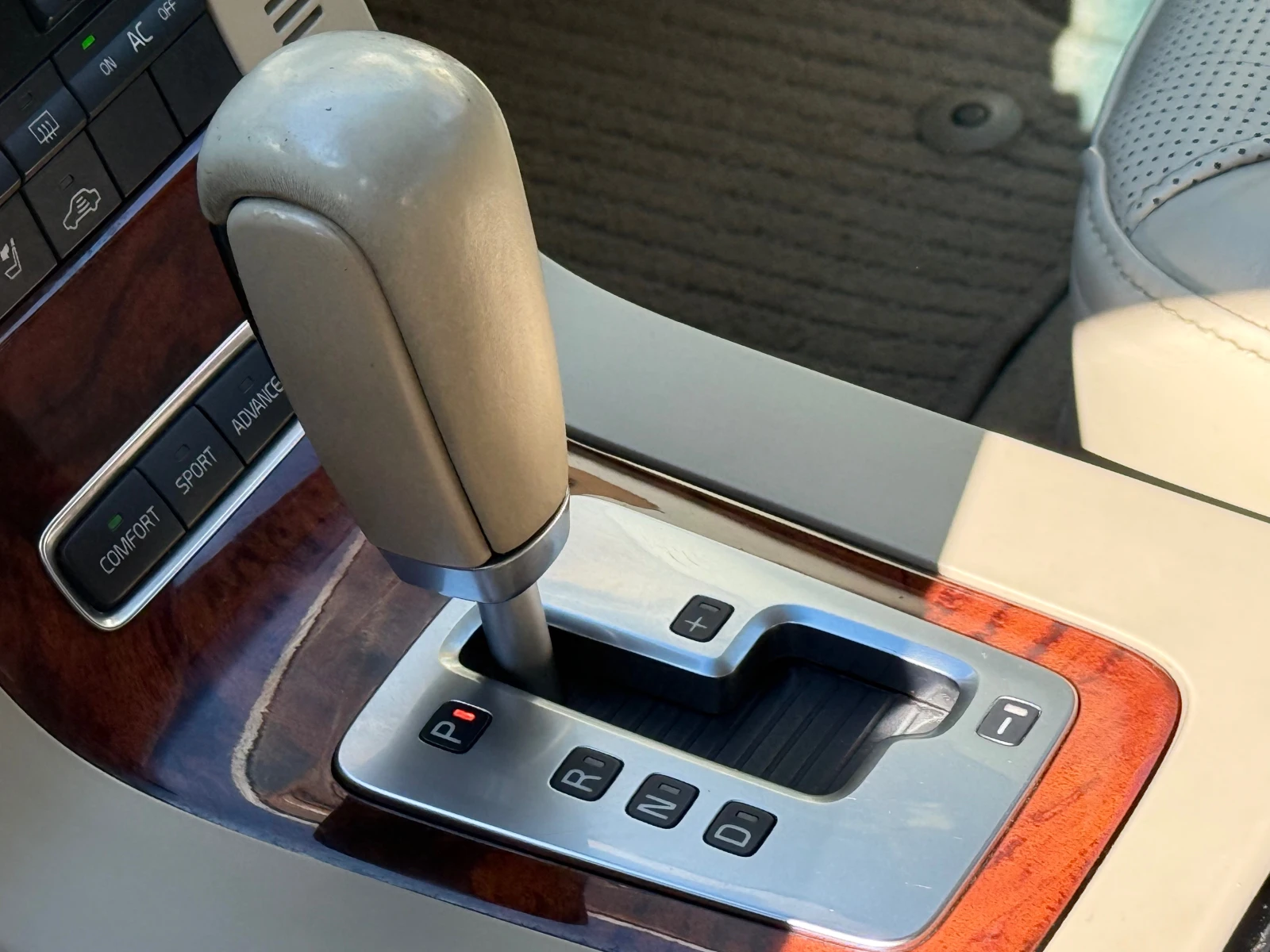 Volvo S80 4.4 V8* * Dynaudio* *  | Mobile.bg   14