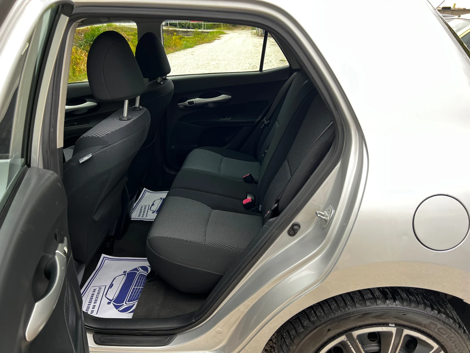 Toyota Auris 1.6i 169000km 6-speed EURO5 | Mobile.bg   13