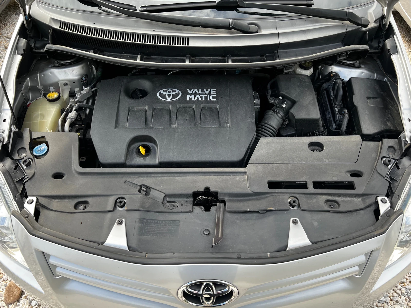 Toyota Auris 1.6i 169000km 6-speed EURO5 | Mobile.bg   15