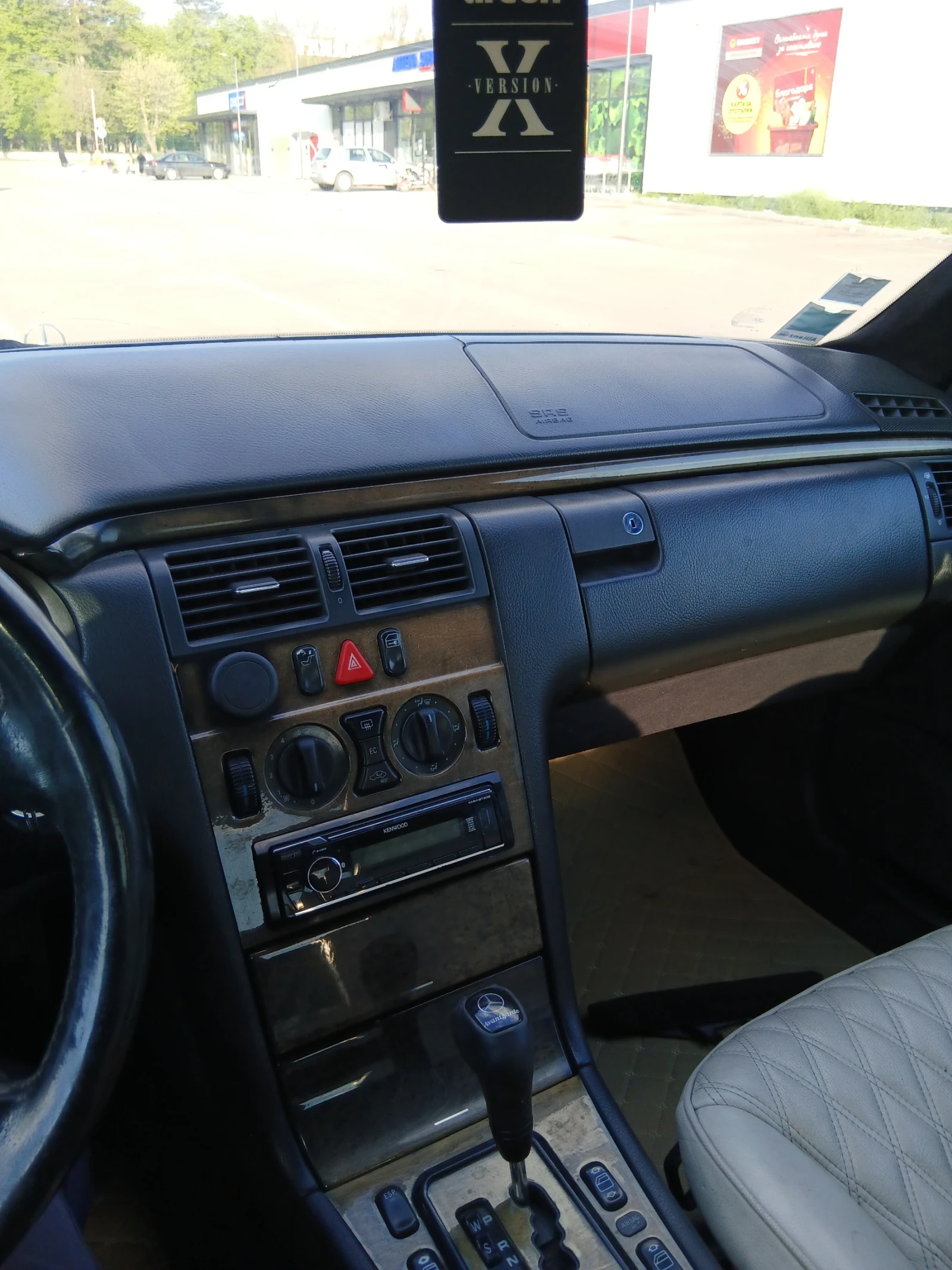 Mercedes-Benz E 220 W210 | Mobile.bg — изображение 6