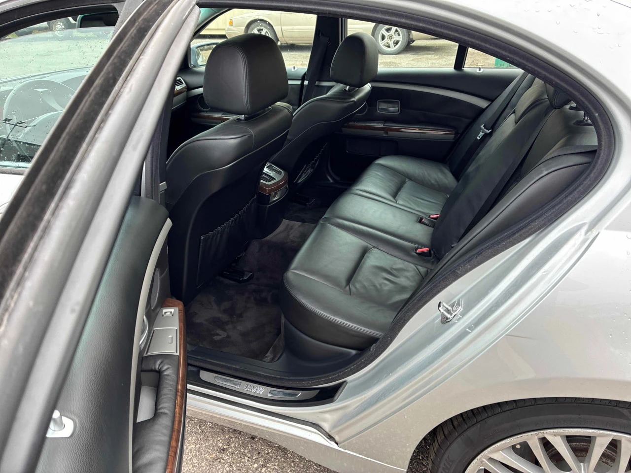 BMW 745 CARFAX* АВТОФИНАНСИРАНЕ* БЕЗ ПЪРВОНАЧАЛНА ВНОСКА*  - изображение 10