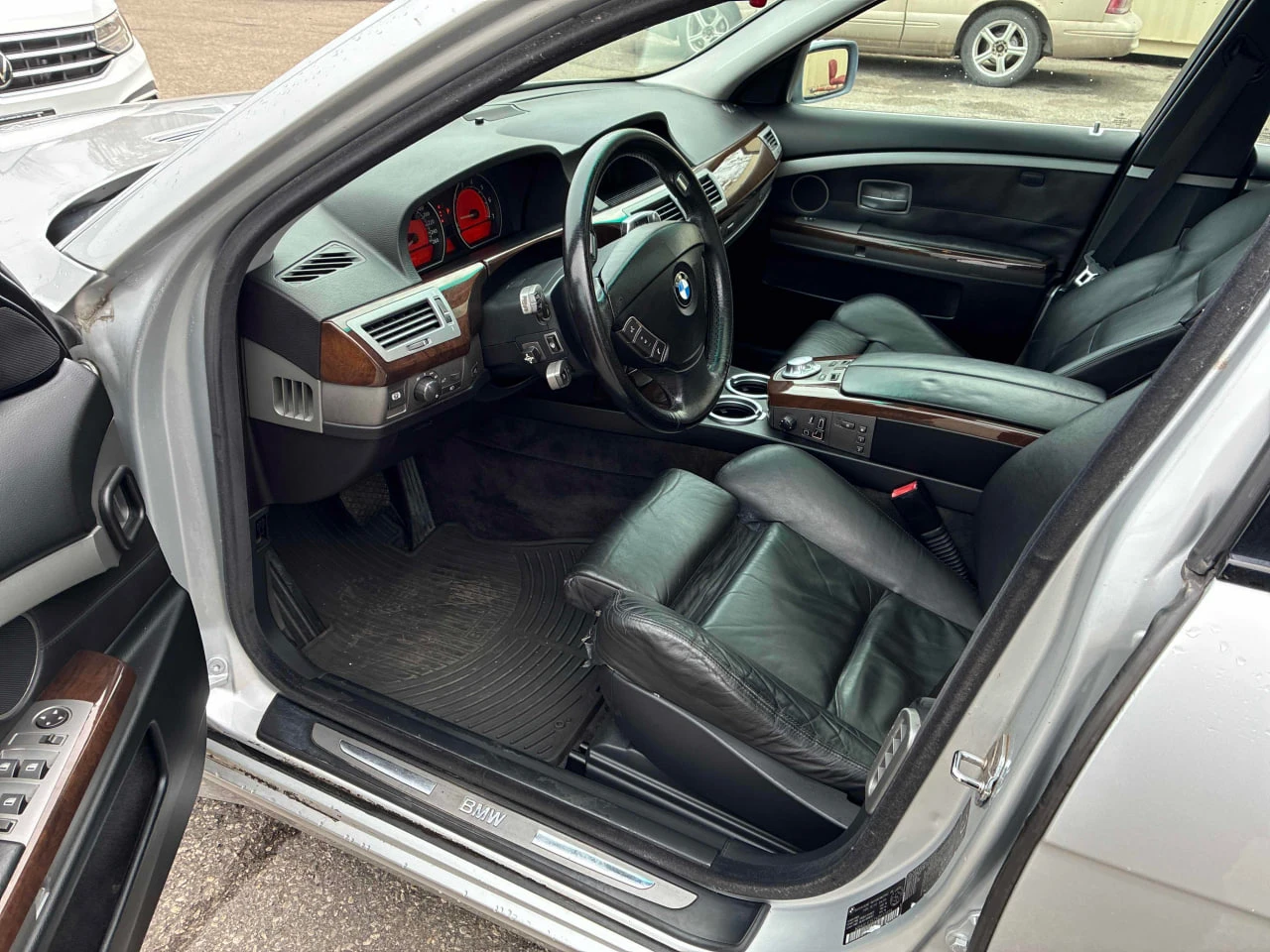 BMW 745 CARFAX* АВТОФИНАНСИРАНЕ* БЕЗ ПЪРВОНАЧАЛНА ВНОСКА*  - изображение 6