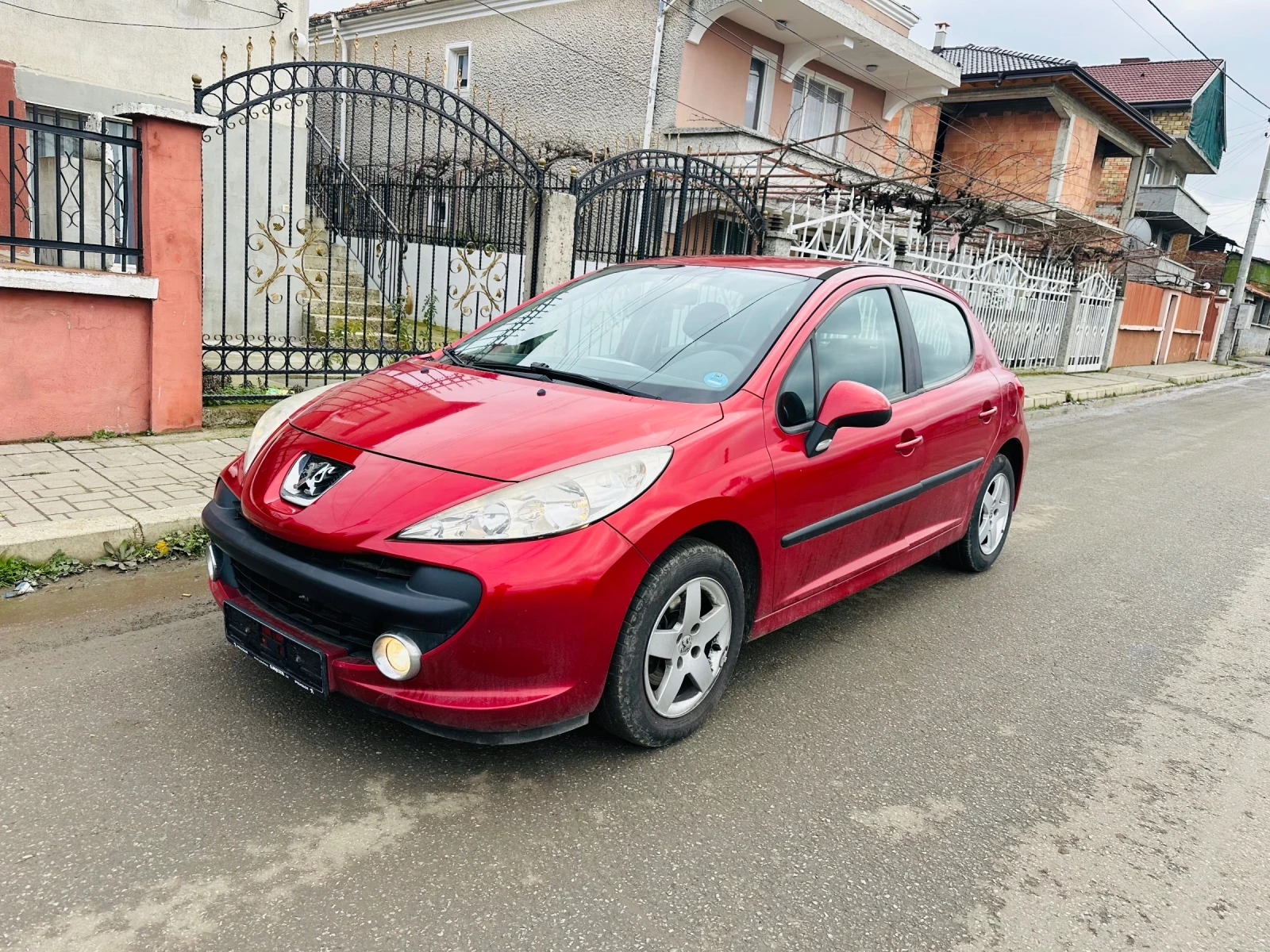 Peugeot 207 207 1.6 hdi - изображение 3