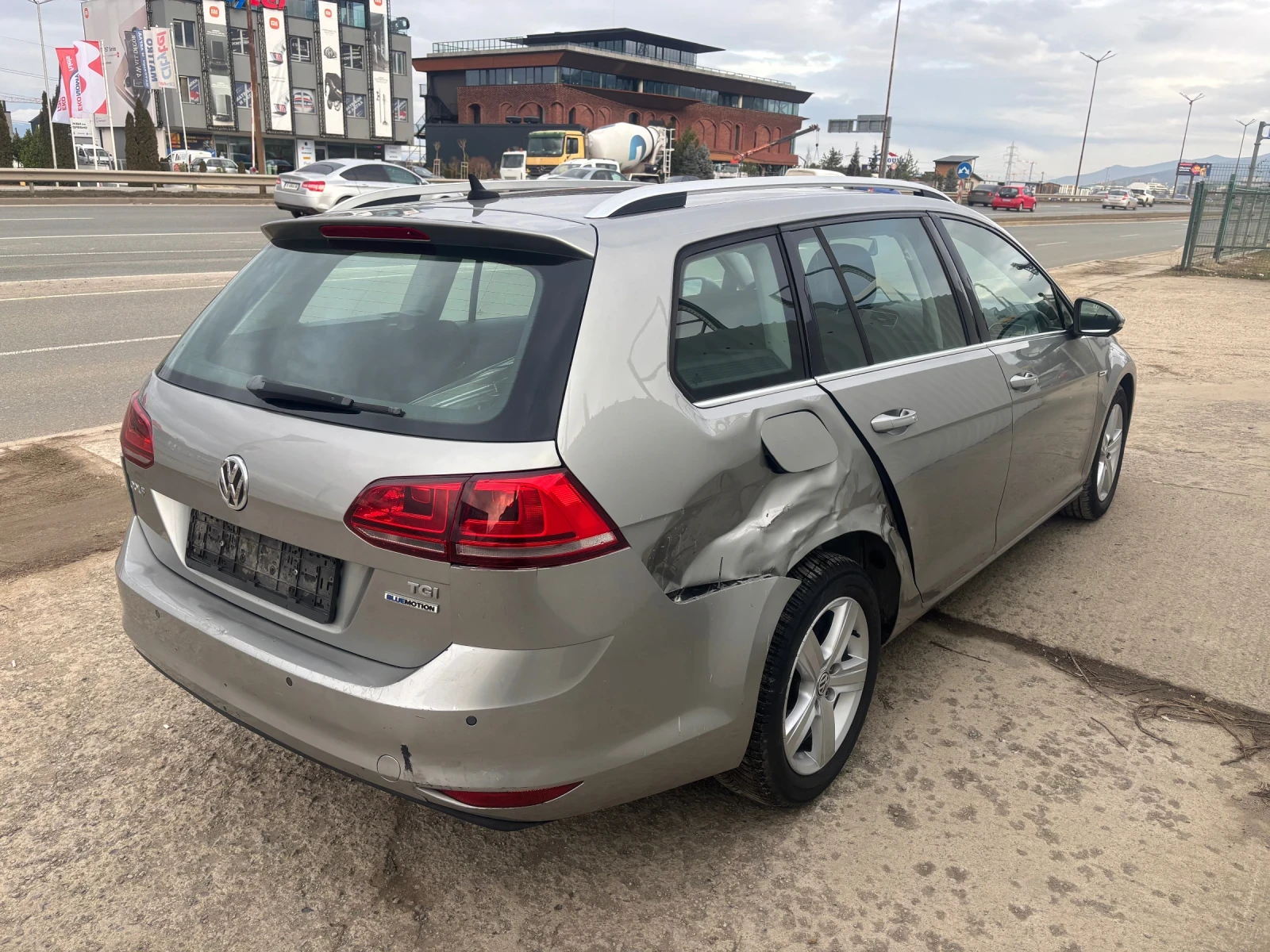 VW Golf 1.4 TGI Метан - изображение 7
