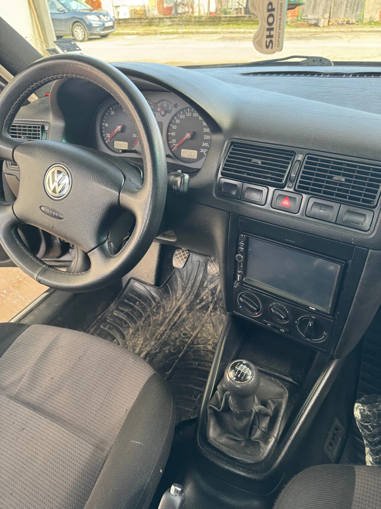 VW Golf, снимка 11 - Автомобили и джипове - 53812947