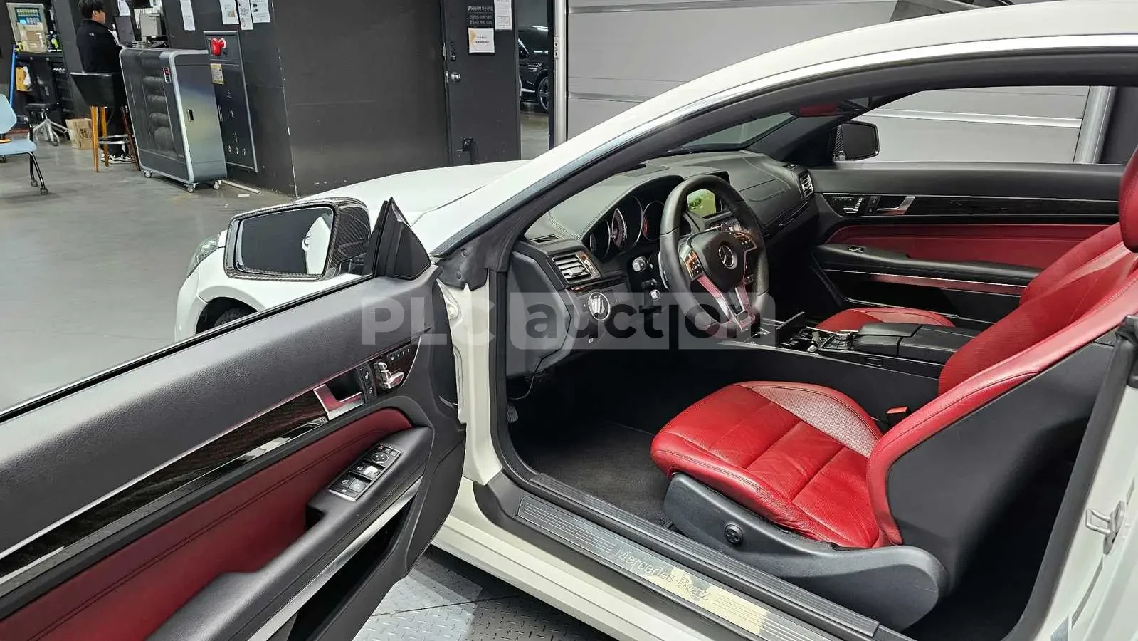 Mercedes-Benz E 400 КОЖЕН САЛОН* ПОДГРЕВИ, снимка 11 - Автомобили и джипове - 54182124