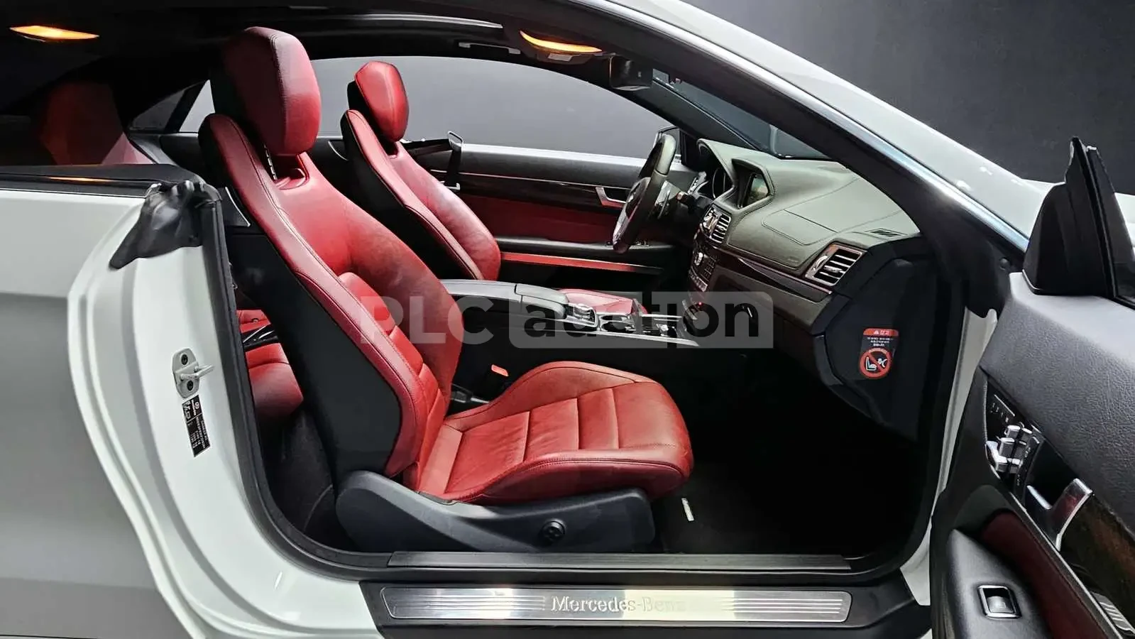 Mercedes-Benz E 400 КОЖЕН САЛОН* ПОДГРЕВИ, снимка 10 - Автомобили и джипове - 54182124