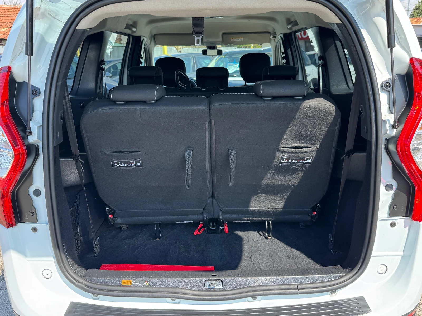 Dacia Lodgy 1.5DCI-STEPWAY-7M-������ | Mobile.bg � ����������� 4