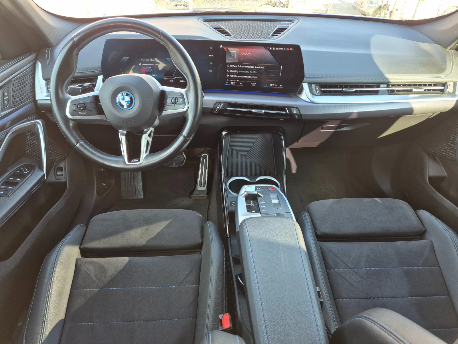 BMW iX1  ixDrive30 313ch M Sport-MASAJ-PODGREV-SOH-99% | Mobile.bg � ����������� 9