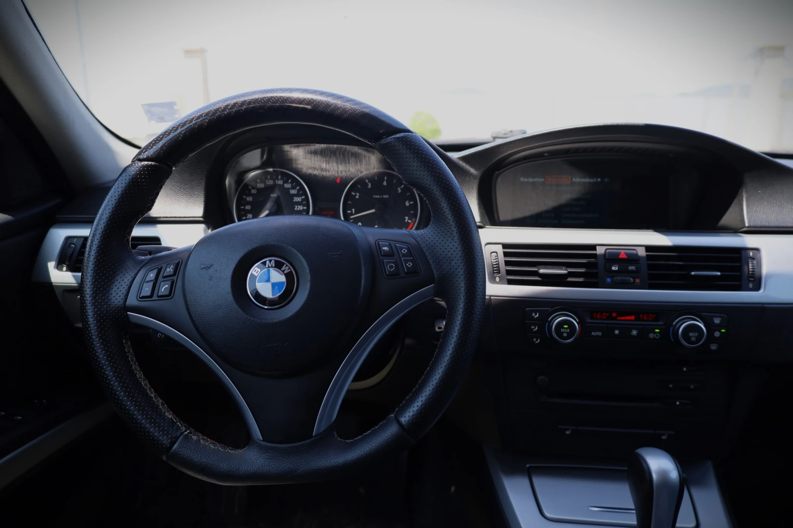 BMW 325 2.5 Бензин, снимка 11 - Автомобили и джипове - 54475455