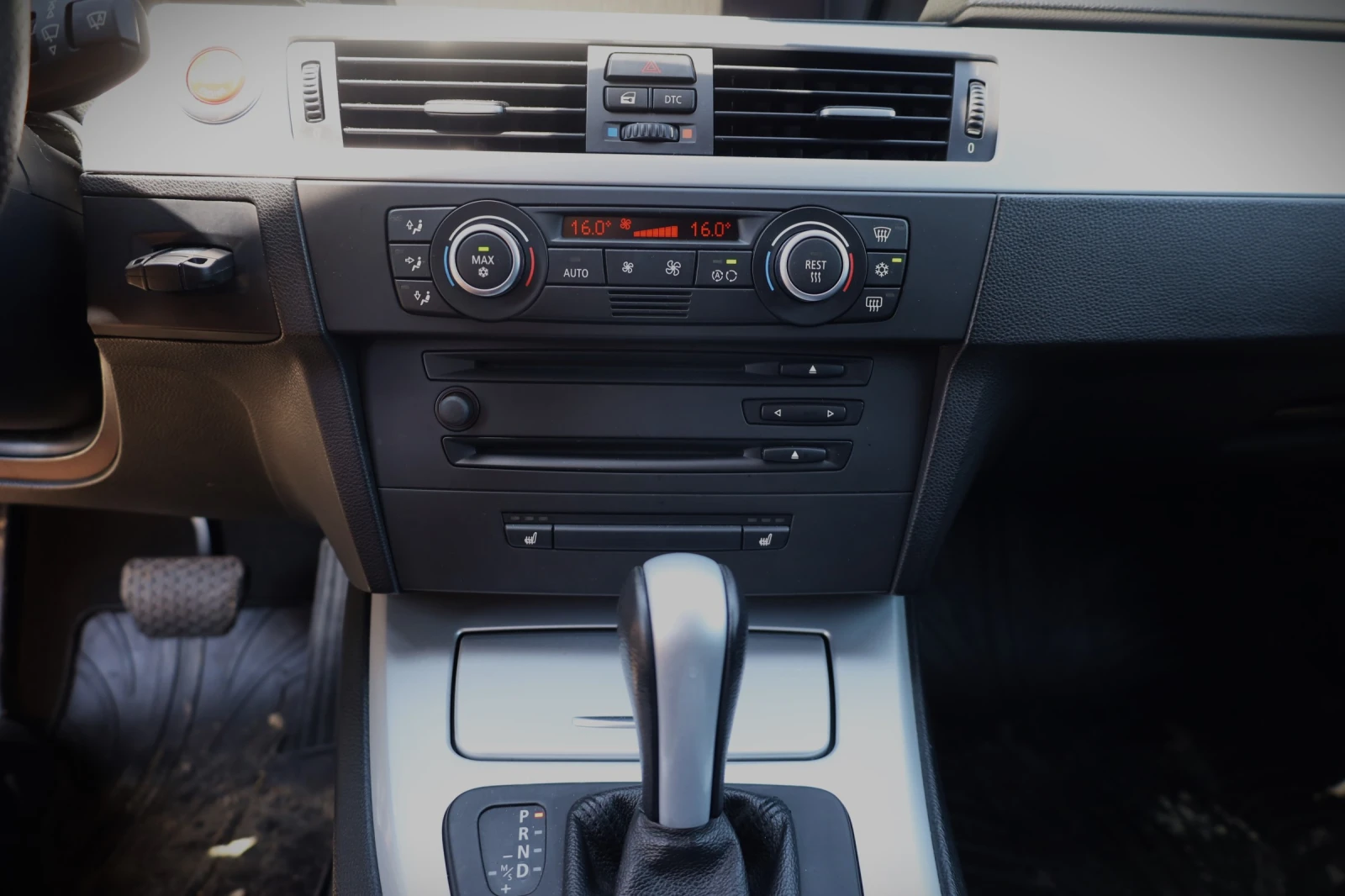 BMW 325 2.5 Бензин, снимка 17 - Автомобили и джипове - 54475455