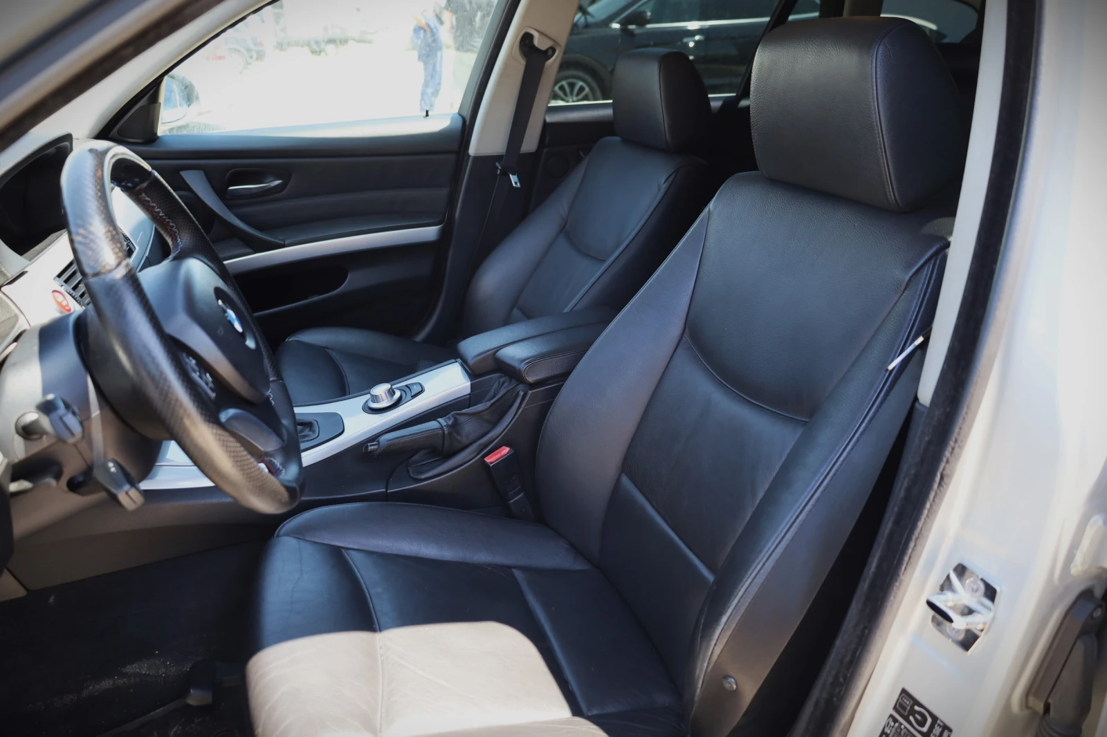 BMW 325 2.5 Бензин, снимка 7 - Автомобили и джипове - 54475455