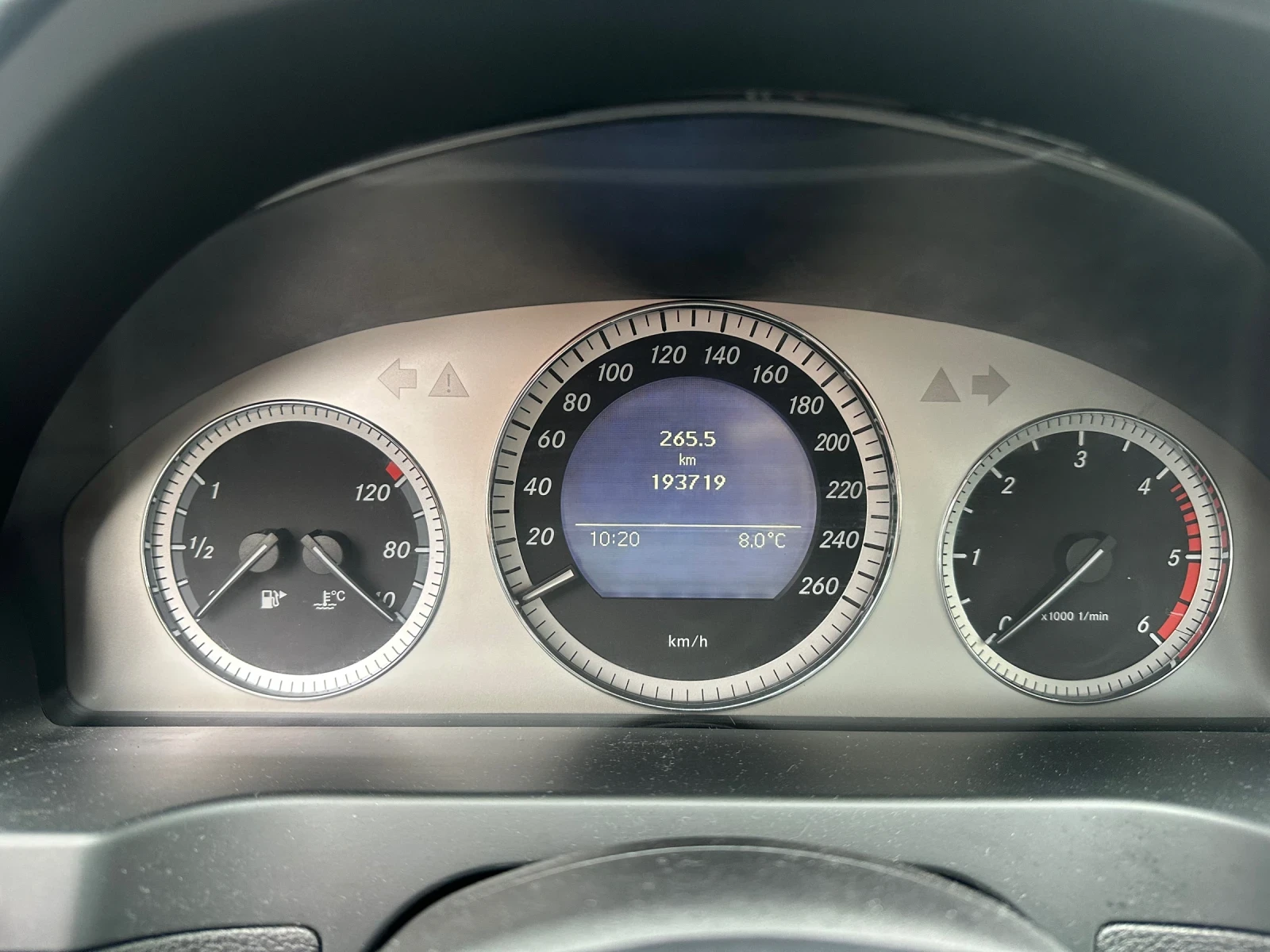 Mercedes-Benz C 200, снимка 10 - Автомобили и джипове - 54621170