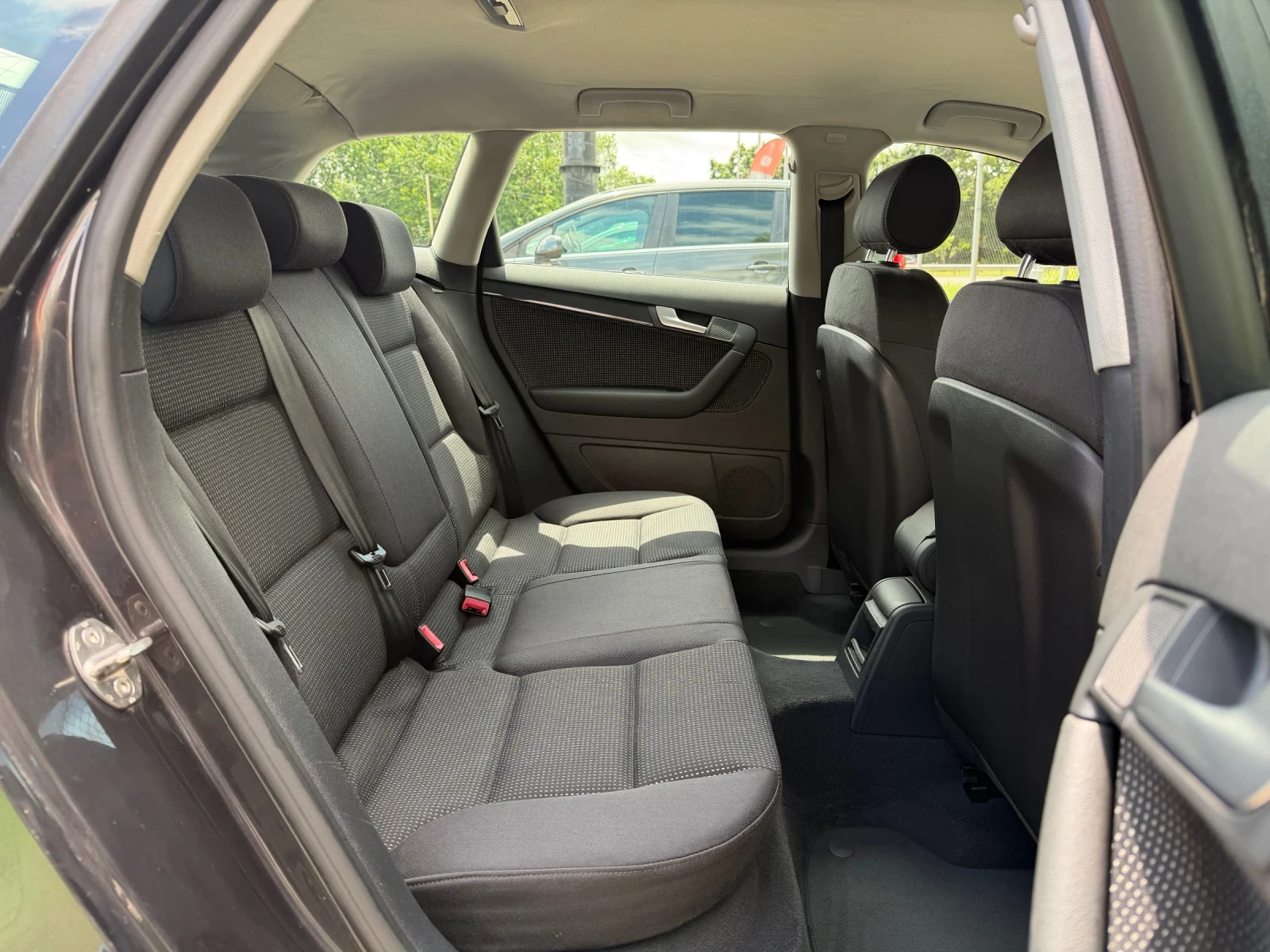 Audi A3 Sportback 2.0TDI Navi, снимка 14 - Автомобили и джипове - 54749574