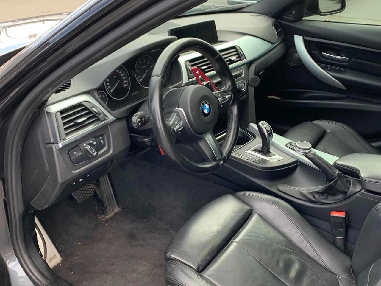BMW 335 XDRIVE * ГЛАВНО ПРЕДСТАВИТЕЛСТВО НА VOLKSWAGEN* , снимка 7 - Автомобили и джипове - 54875788
