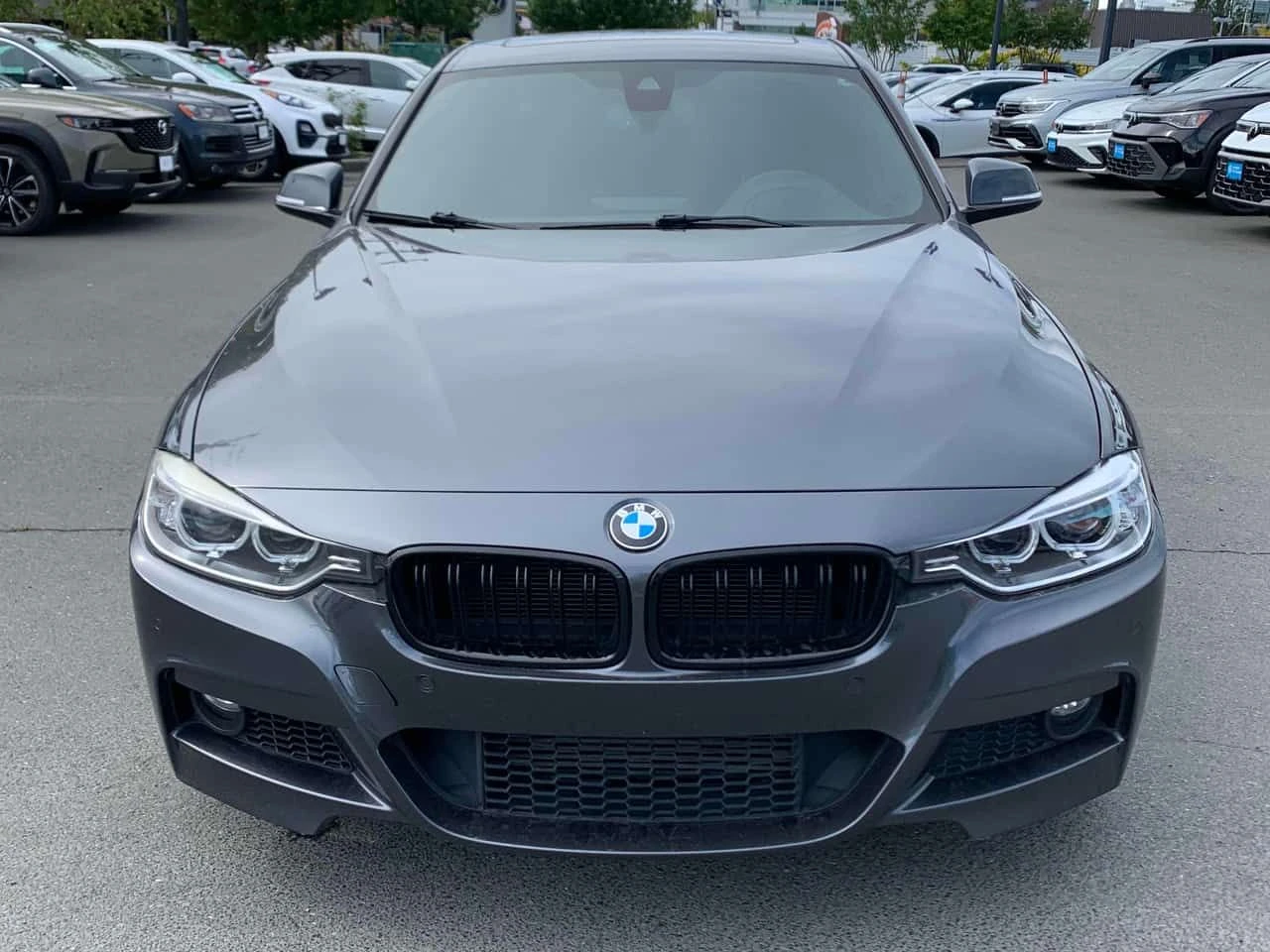 BMW 335 XDRIVE * ГЛАВНО ПРЕДСТАВИТЕЛСТВО НА VOLKSWAGEN* , снимка 2 - Автомобили и джипове - 54875788