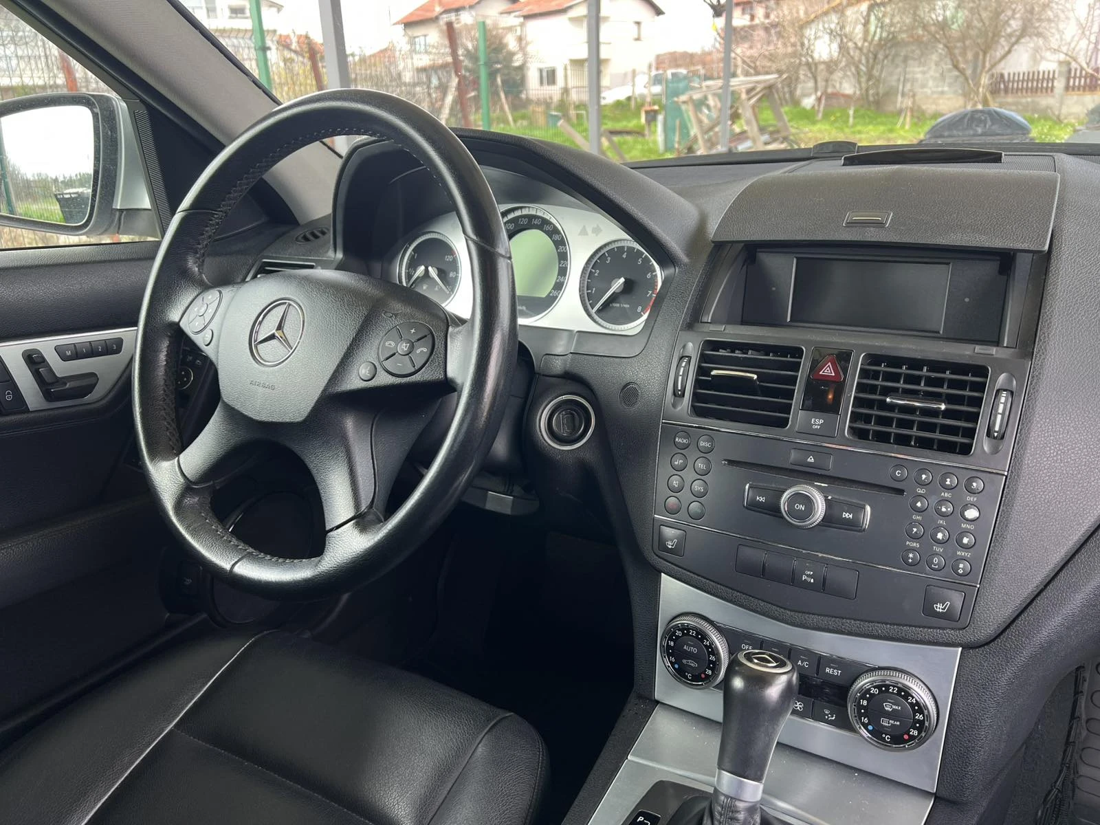 Mercedes-Benz C 200, снимка 6 - Автомобили и джипове - 54882122