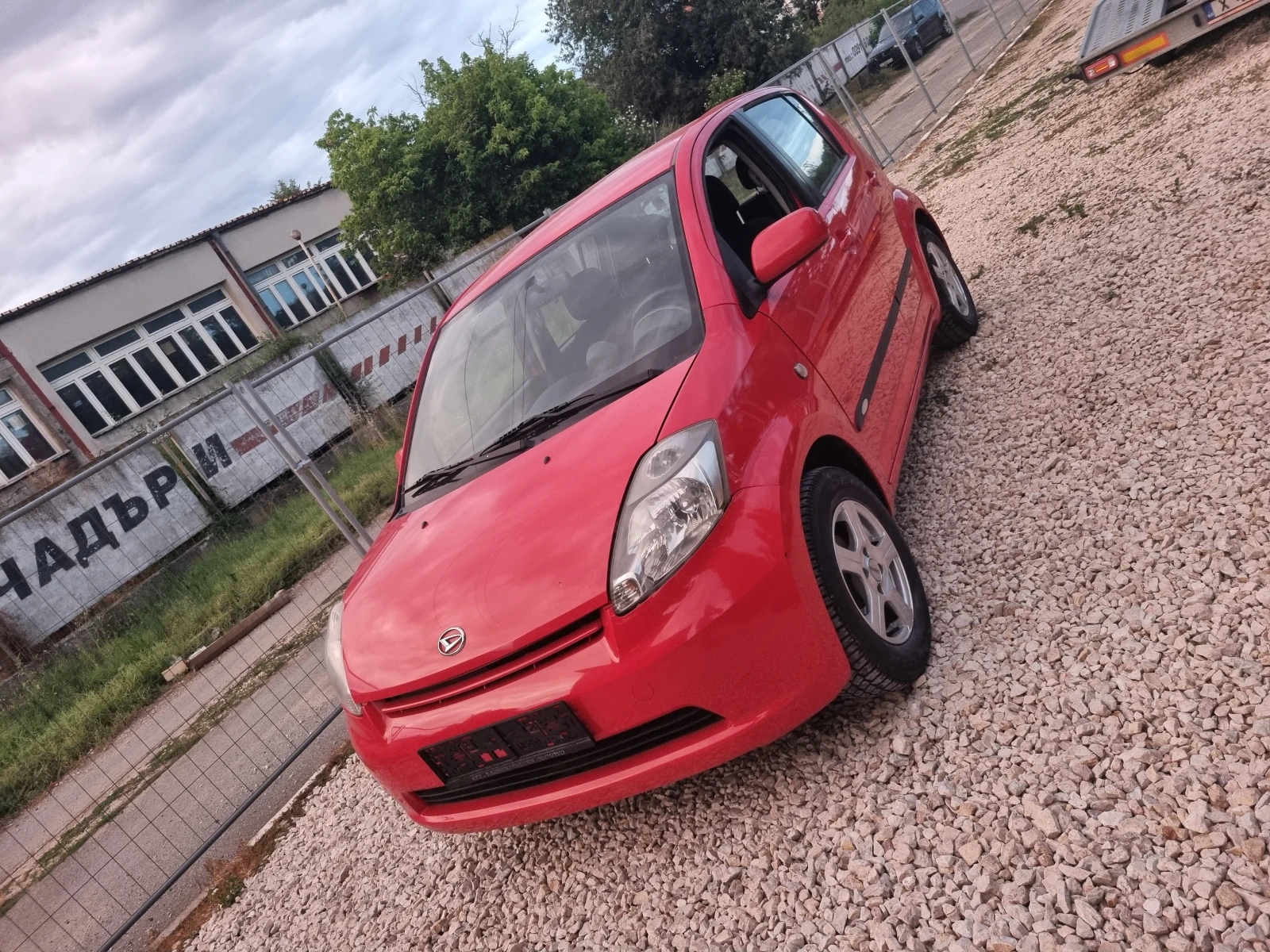 Daihatsu Sirion 1.3iVVTI ESKLUZIVE АУТОМАТ 4Х4