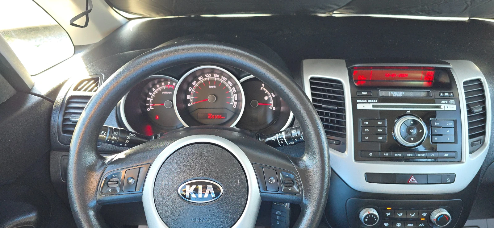Kia Venga 1.4 ГАЗ BRC, снимка 8 - Автомобили и джипове - 56330815